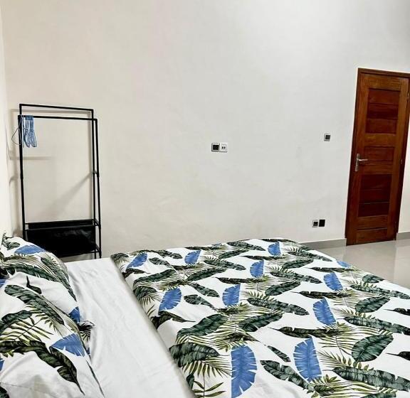 اتاق استاندارد, Your Private Room In Cotonou Guesthouse