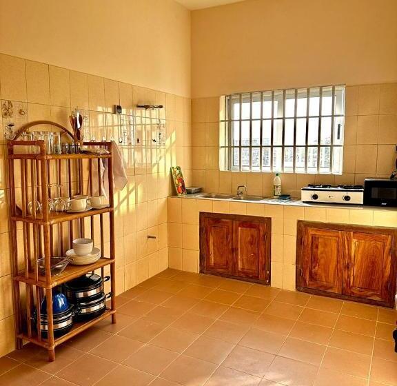 اتاق استاندارد, Your Private Room In Cotonou Guesthouse