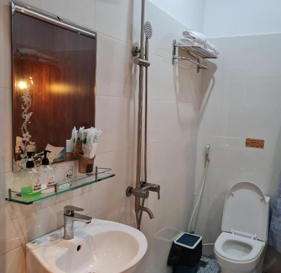 اتاق خانوادگی, Banana Homestay