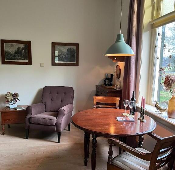 اتاق لوکس, Erve Zonnehoeve
