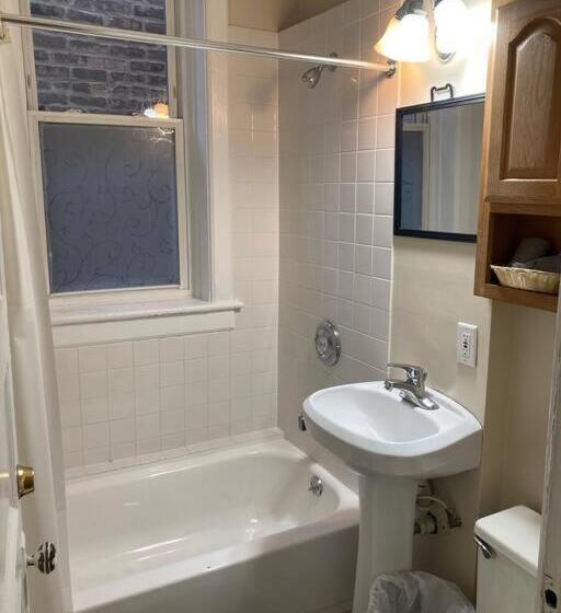 اتاق سوپریور با تخت بزرگ, Large Room With King Bed In The Lakeview   3a