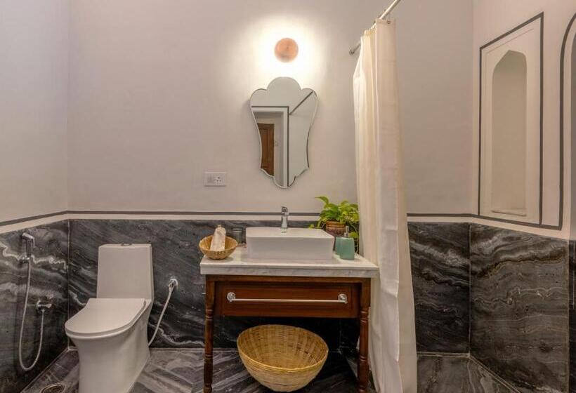 اتاق سوپریور با تخت بزرگ, Sum Jaipur