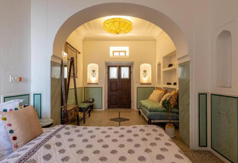 اتاق سوپریور با تخت بزرگ, Sum Jaipur