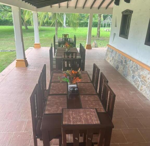 اتاق خانوادگی, Hacienda Con Piscina Privada/aire Acondicionado/jacuzzi