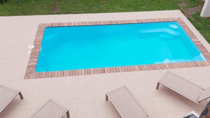 اتاق استاندارد با بالکن, Canari Waterfront Villas