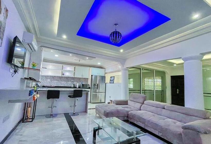 اتاق استاندارد, Private Room In Ashongman   Accra #t001
