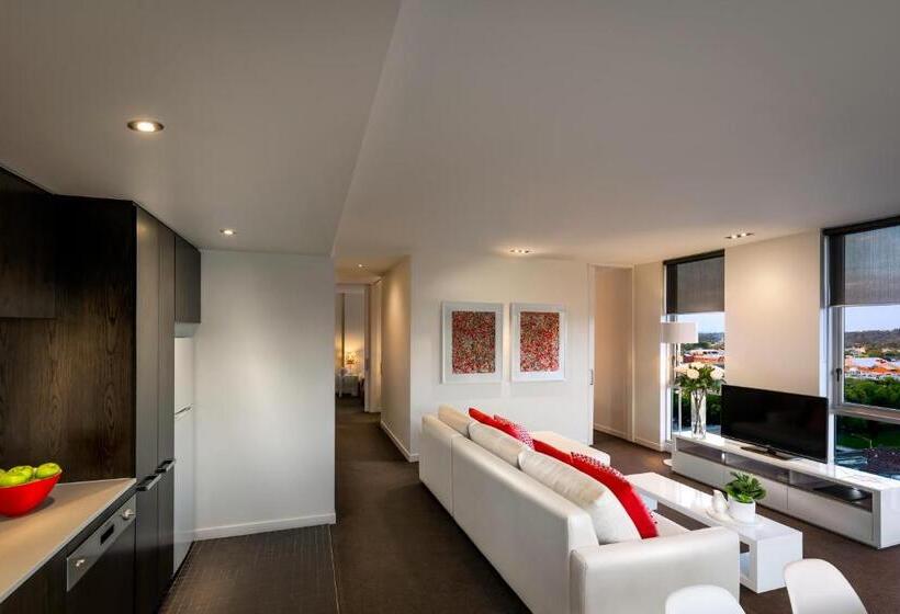 آپارتمان لوکس 1 خوابه, Adele Apartment Hotel East Melbourne