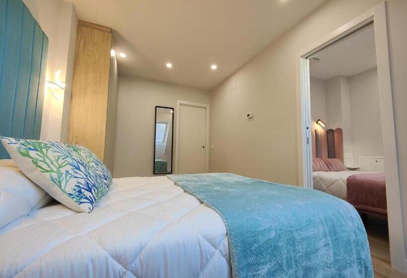 1 Bedroom Penthouse Apartment, Apartamentos Centro Oviedo Caveda