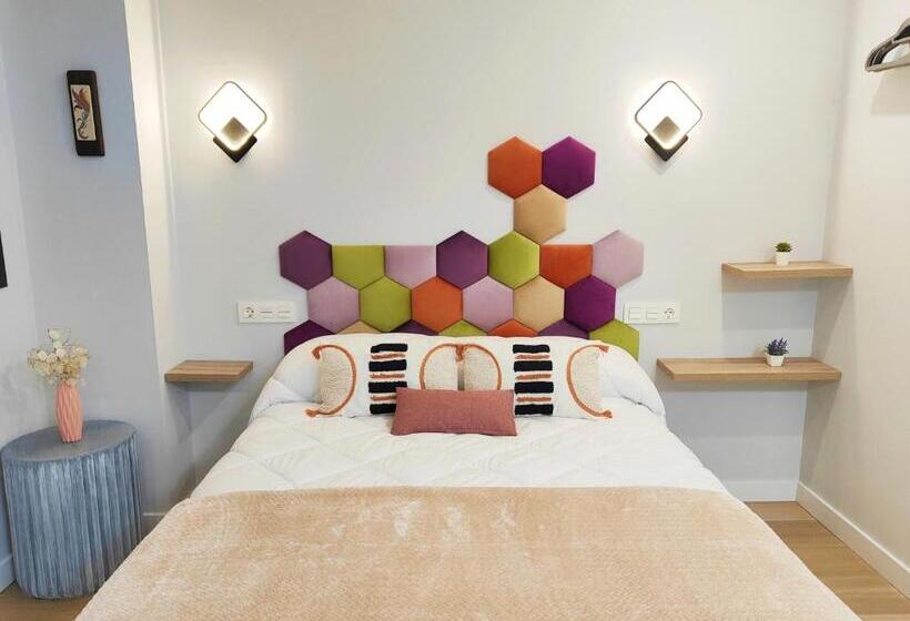 سوییت لوکس, Apartamentos Centro Oviedo Caveda