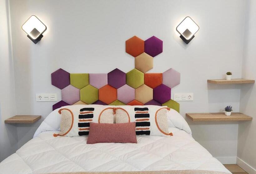 سوییت لوکس, Apartamentos Centro Oviedo Caveda