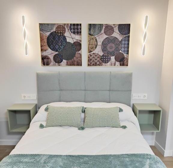 استودیوی لوکس, Apartamentos Centro Oviedo Caveda