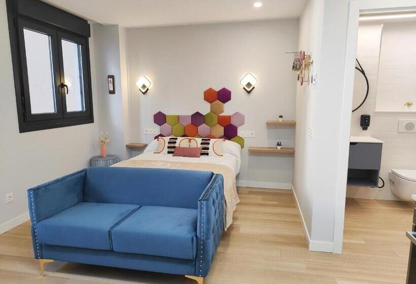 سوییت لوکس, Apartamentos Centro Oviedo Caveda