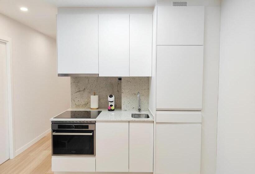 سوییت لوکس, Apartamentos Centro Oviedo Caveda