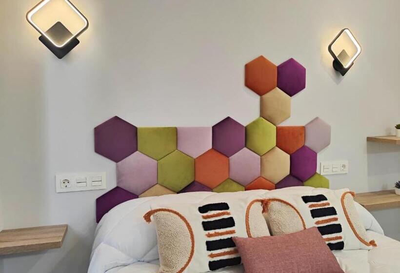 سوییت لوکس, Apartamentos Centro Oviedo Caveda