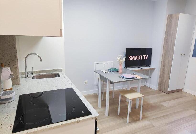 سوییت لوکس, Apartamentos Centro Oviedo Caveda