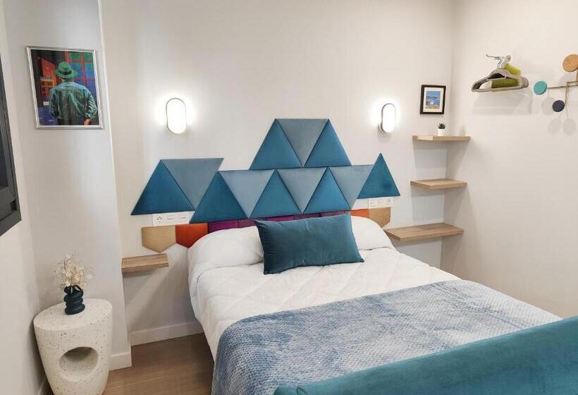 استودیوی استاندارد, Apartamentos Centro Oviedo Caveda