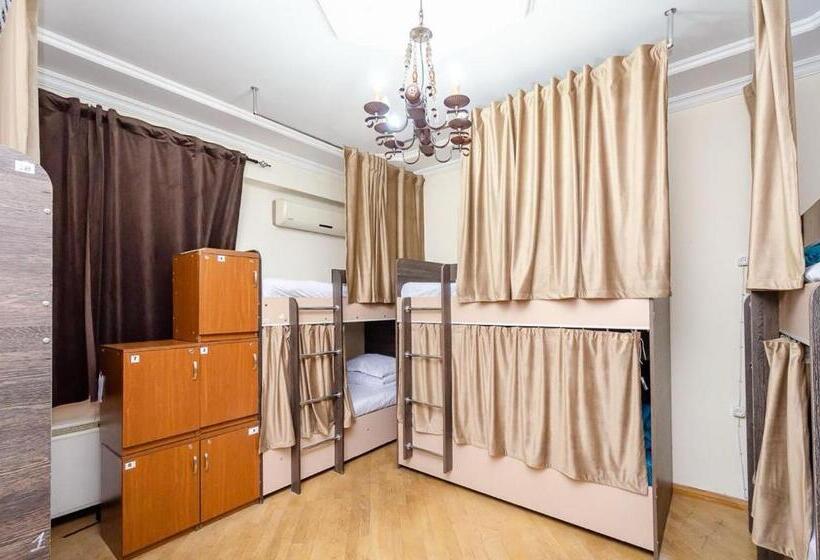 تختخواب در اتاق مشترک, Areva Hostel & Apartment