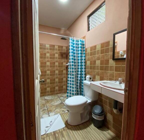 اتاق استاندارد سه نفره, Cabinas Agamy