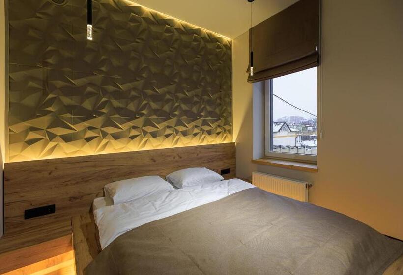 اتاق لوکس, Discovery Garden Apartments