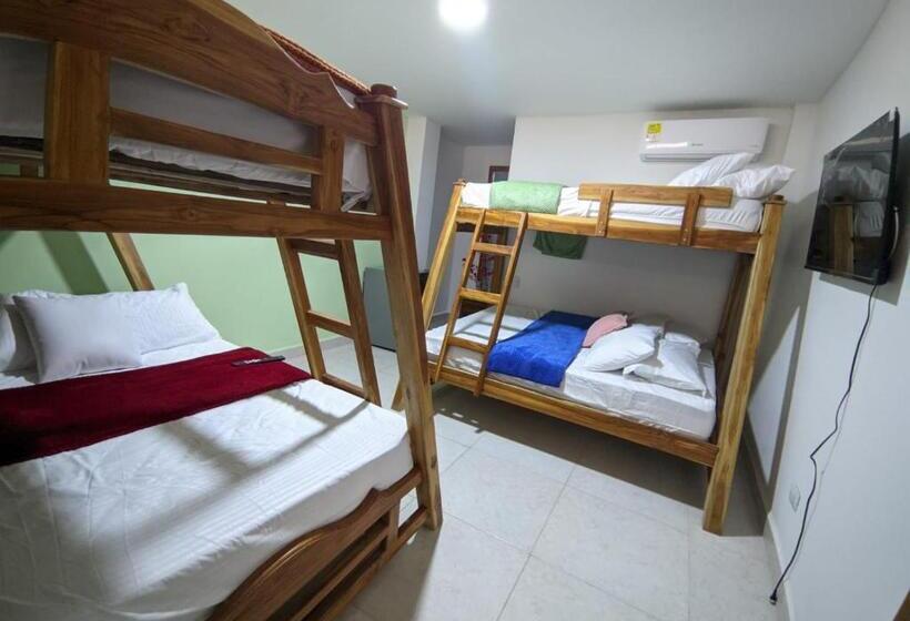 اتاق استاندارد چهار تخته, Dreimar Hotel Boutique