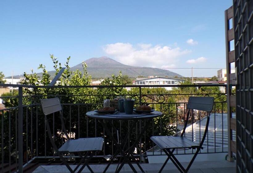 اتاق استاندارد با چشم‌انداز کوهستان, Casa Di Nonna Margherita