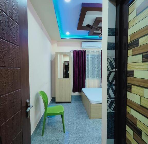 اتاق لوکس, Gulab Lodge