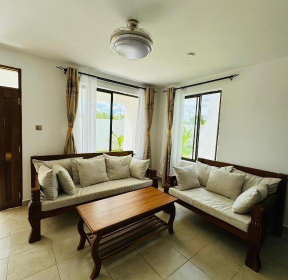 آپارتمان 1 خوابه همکف, Tulivu Suites Diani