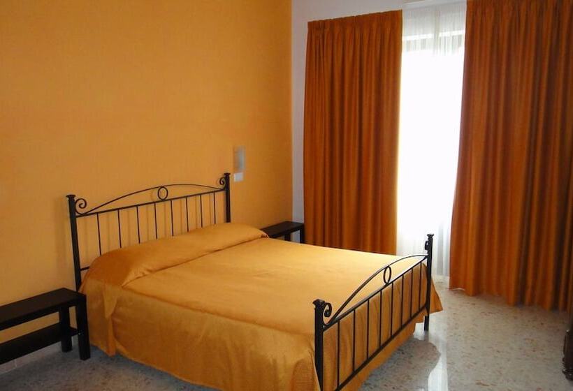 Comfort room with city view, Antica Locanda Cavallino Bianco