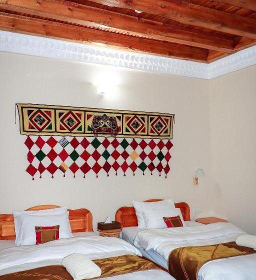 اتاق استاندارد, Salom Inn