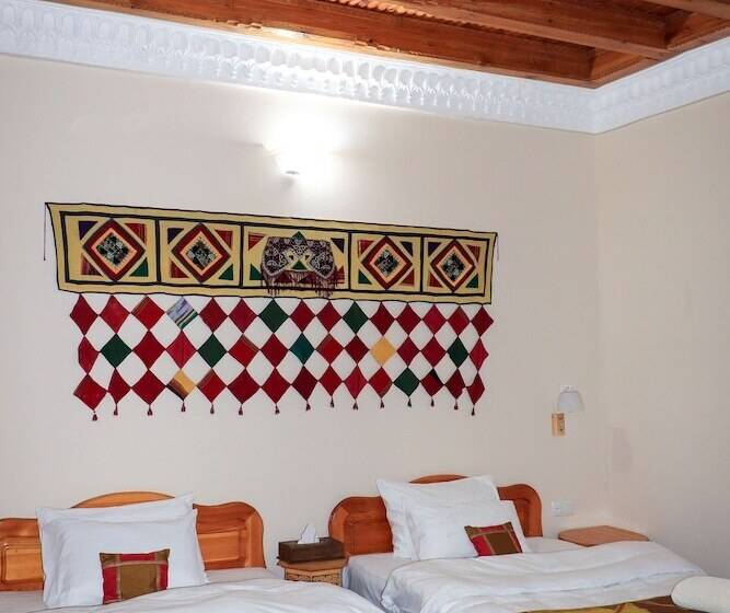 اتاق استاندارد, Salom Inn