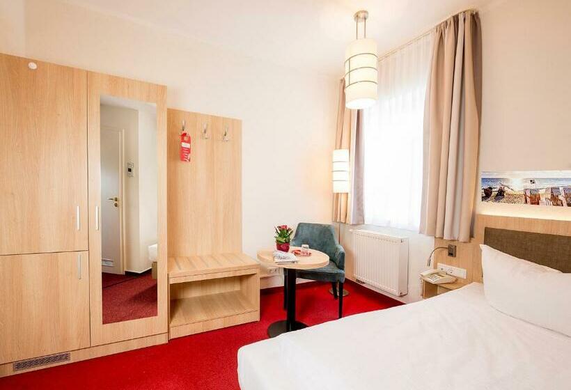 اتاق استاندارد یک نفره, Garni Eden Hotels