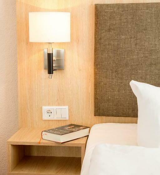 اتاق استاندارد یک نفره, Garni Eden Hotels