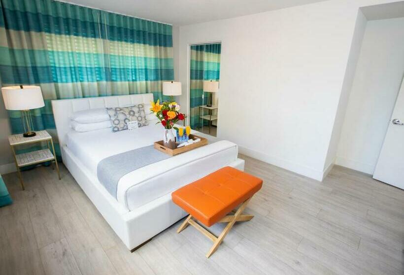 سوییت, Waterside Hotel And Suites
