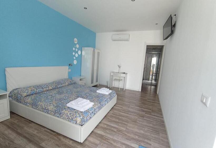 اتاق استاندارد, Borgomarino S Room