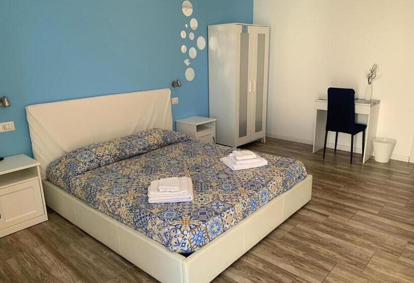 اتاق استاندارد, Borgomarino S Room