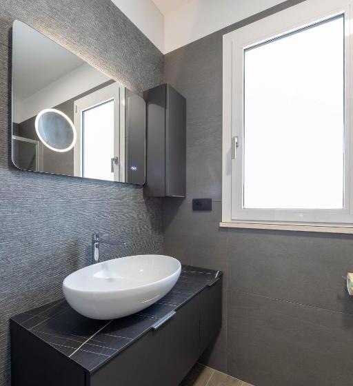 آپارتمان 1 خوابه با بالکن, Residence Leomare