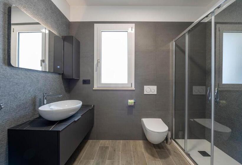 آپارتمان 1 خوابه با بالکن, Residence Leomare