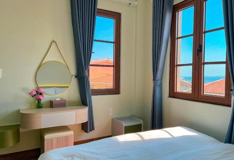اتاق استاندارد چهار تخته با چشم‌انداز دریا, Sea Sunset Hotel Phu Quoc   Welcome To A Mixing World Of Friends