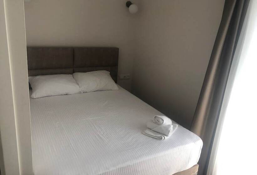 اتاق استاندارد با تخت دوبل, Hi Hotel Ivy Buyukada