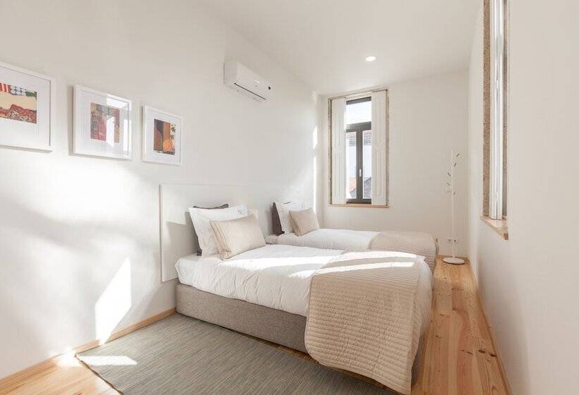 2 Bedroom Premium Apartment with Terrace, Bo   Marquês Apartments