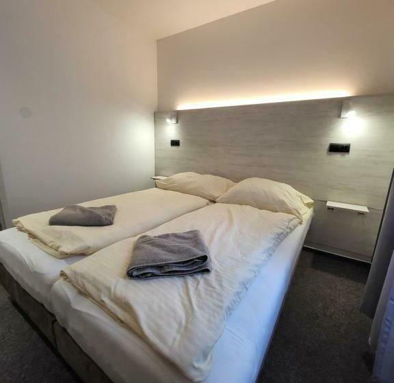 اتاق استاندارد یک نفره, Alcorso Pension