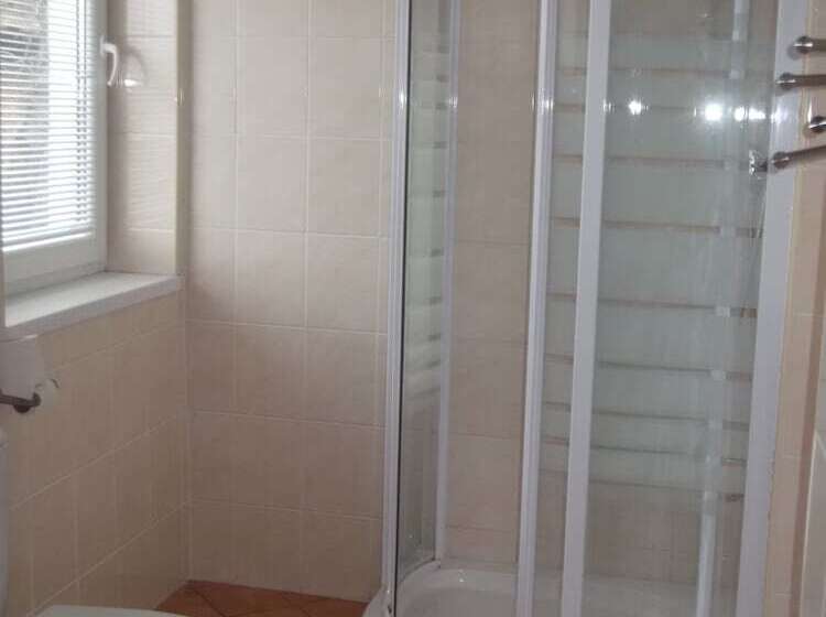 اتاق استاندارد یک نفره, Alcorso Pension