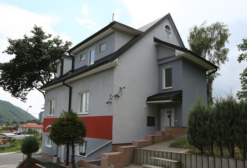 اتاق استاندارد یک نفره, Alcorso Pension
