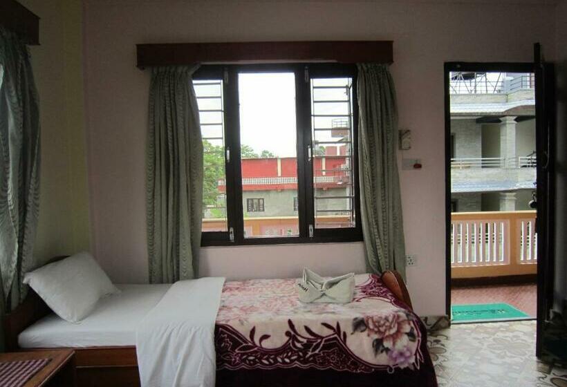 اتاق استاندارد با چشم‌انداز کوهستان, New Annapurna Guest House