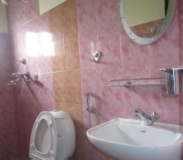 اتاق استاندارد با چشم‌انداز کوهستان, New Annapurna Guest House