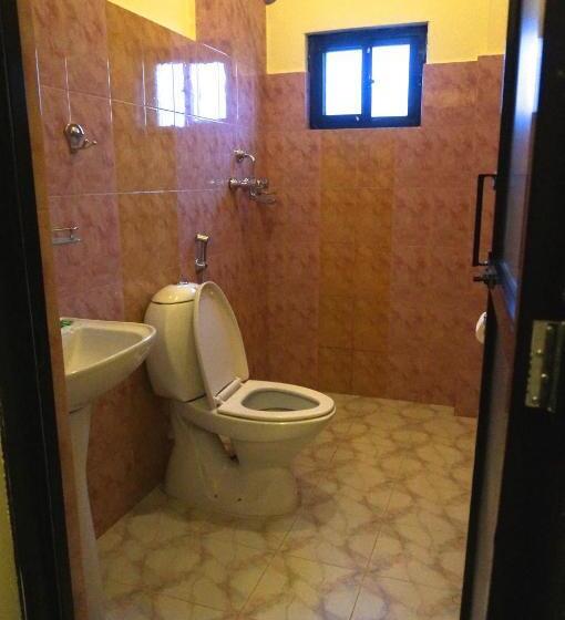 اتاق لوکس با چشم‌انداز, New Annapurna Guest House