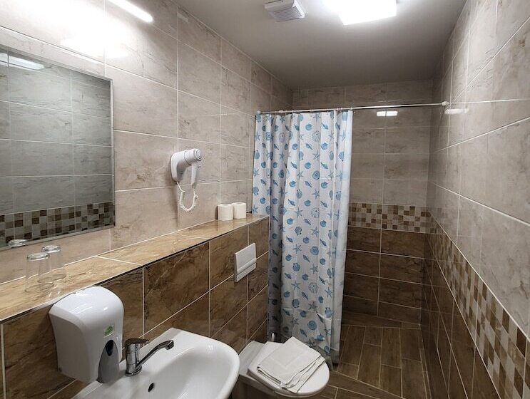 اتاق استاندارد, Alcorso Pension