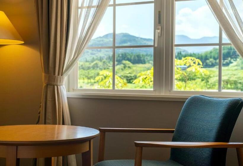 اتاق استاندارد, Satoyama Auberge & Hot Spring Wellness Spa Sakuragaike Kurgarden