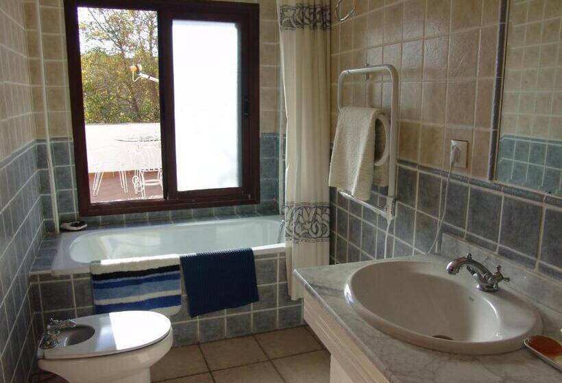 اتاق استاندارد سه تخته با سرویس بهداشتی مشترک, Casa Duende Del Tajo