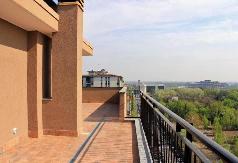 1 Bedroom Penthouse Apartment, Residenze Italia